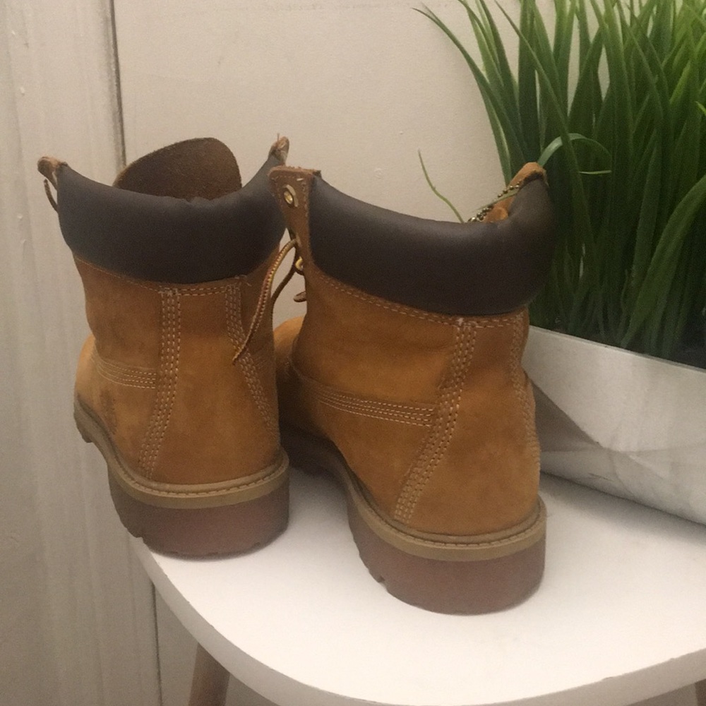 Tan Timberland Boots - Picture 7 of 8
